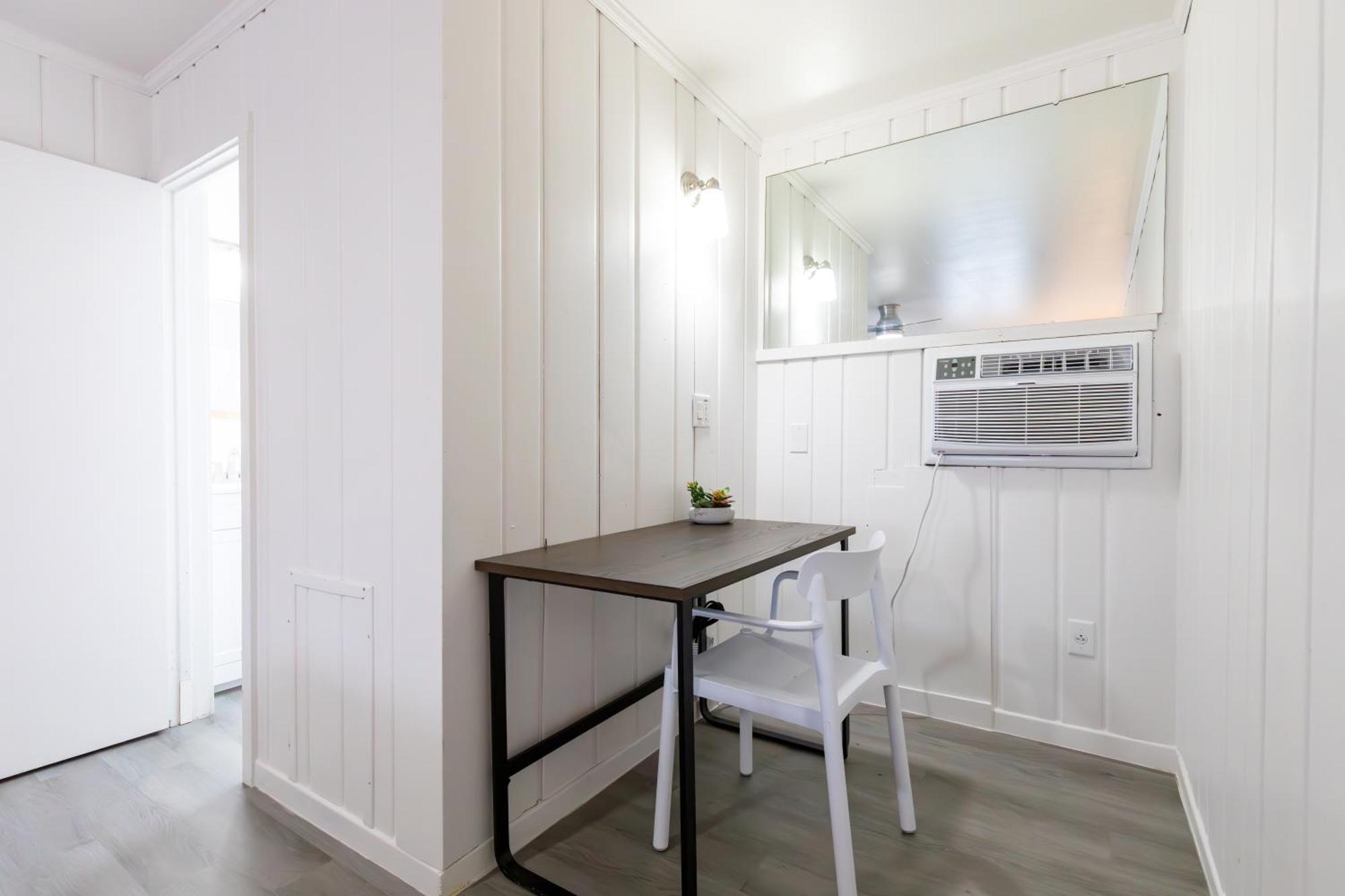 Anchor Bay Inn And Suites Sandusky Bilik gambar