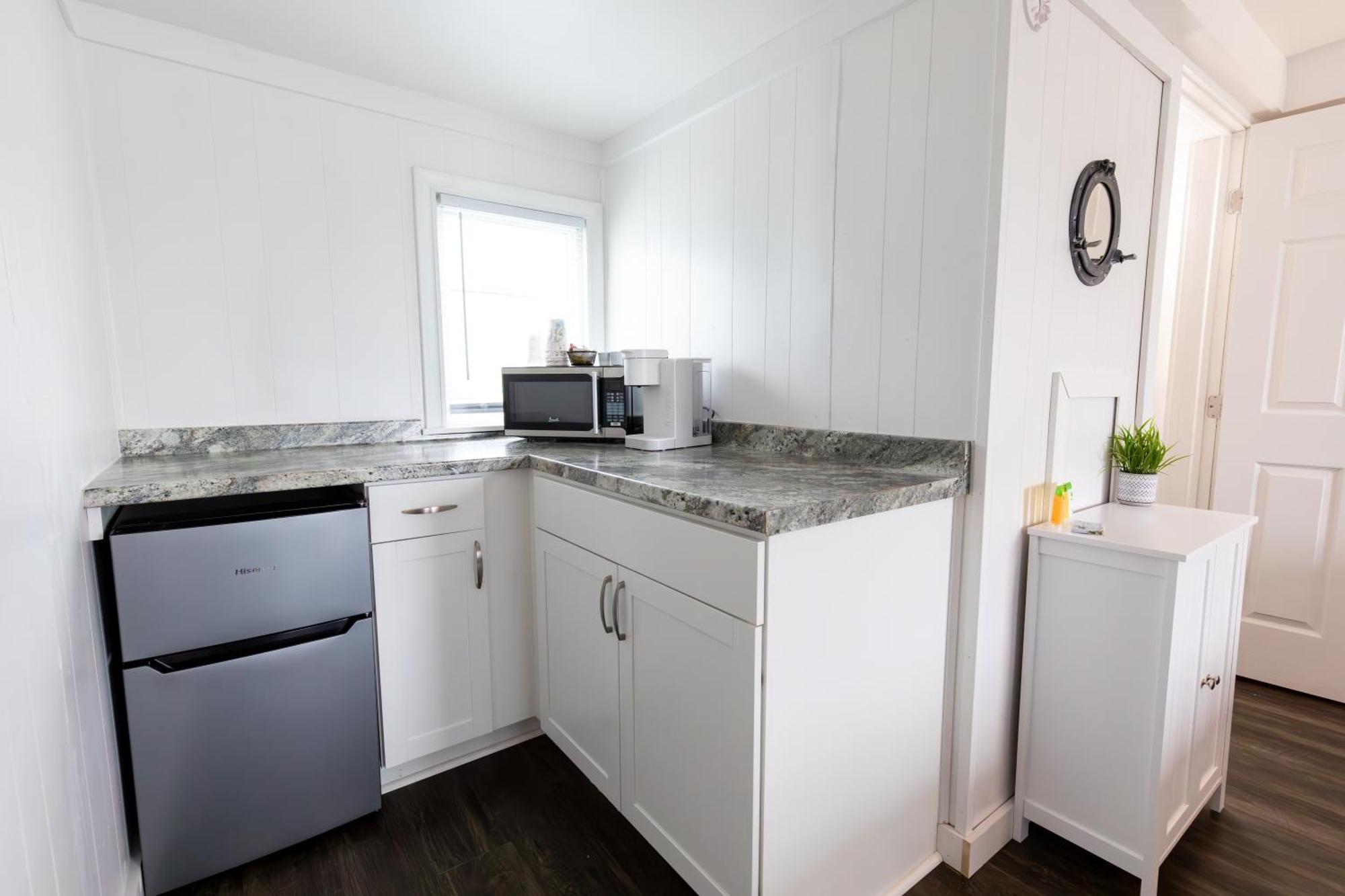 Anchor Bay Inn And Suites Sandusky Bilik gambar