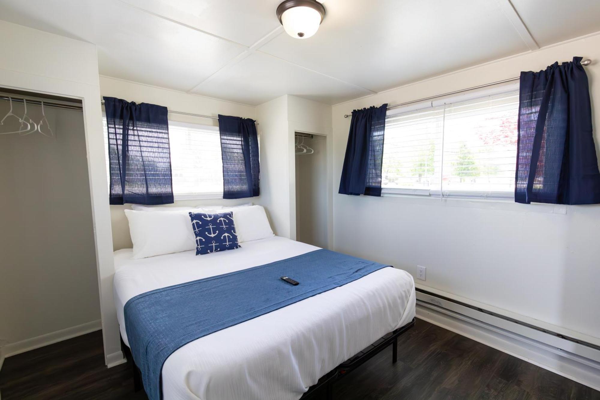 Anchor Bay Inn And Suites Sandusky Bilik gambar